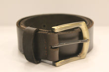 Load image into Gallery viewer, Men&#39;s Hand-Made Leather Belt
