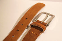 Load image into Gallery viewer, Veg Tan Men&#39;s Hand-Made Leather Belt: Cognac 1 1/4&quot;
