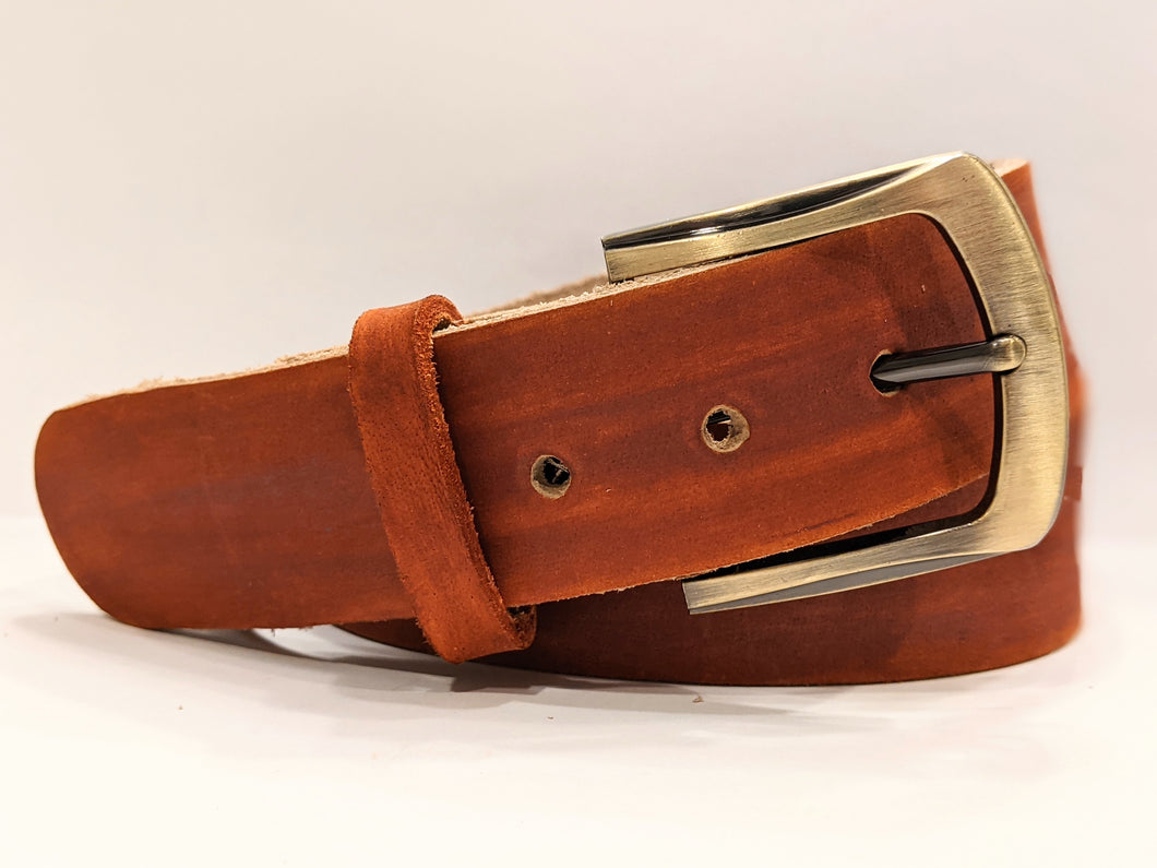 Veg Tan Men's Hand-Made Leather Belt: Chili, 1 1/2